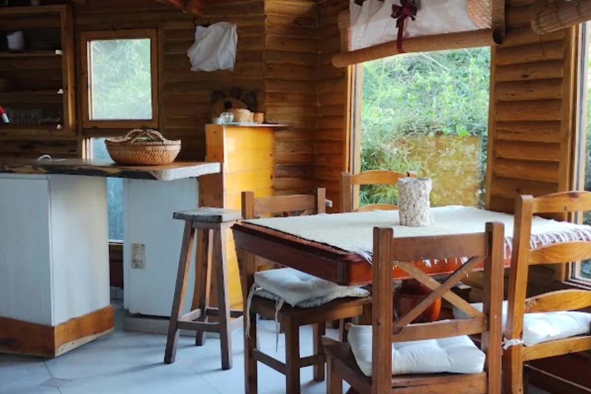 Cabaña estar de Troncos – foto 3 – Ananda, Villa Ventana